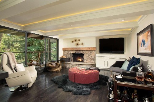 Chateau Eau Claire #9 - image 2