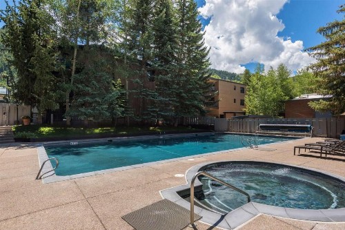 Chateau Eau Claire #9 - image 3