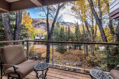 Chateau Eau Claire Unit 11 - image 9