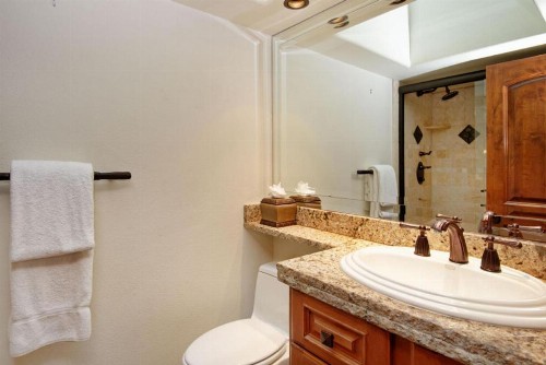 Chateau Eau Claire Unit 11 - image 3
