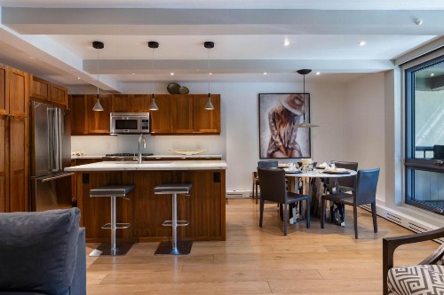 New Listing! Luxurious 2 BR - Mountain Views - Aspen Core - image 26