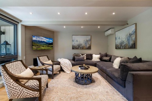 New Listing! Luxurious 2 BR - Mountain Views - Aspen Core - image 39