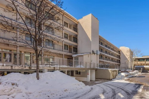 New Listing! Luxurious 2 BR - Mountain Views - Aspen Core - image 45
