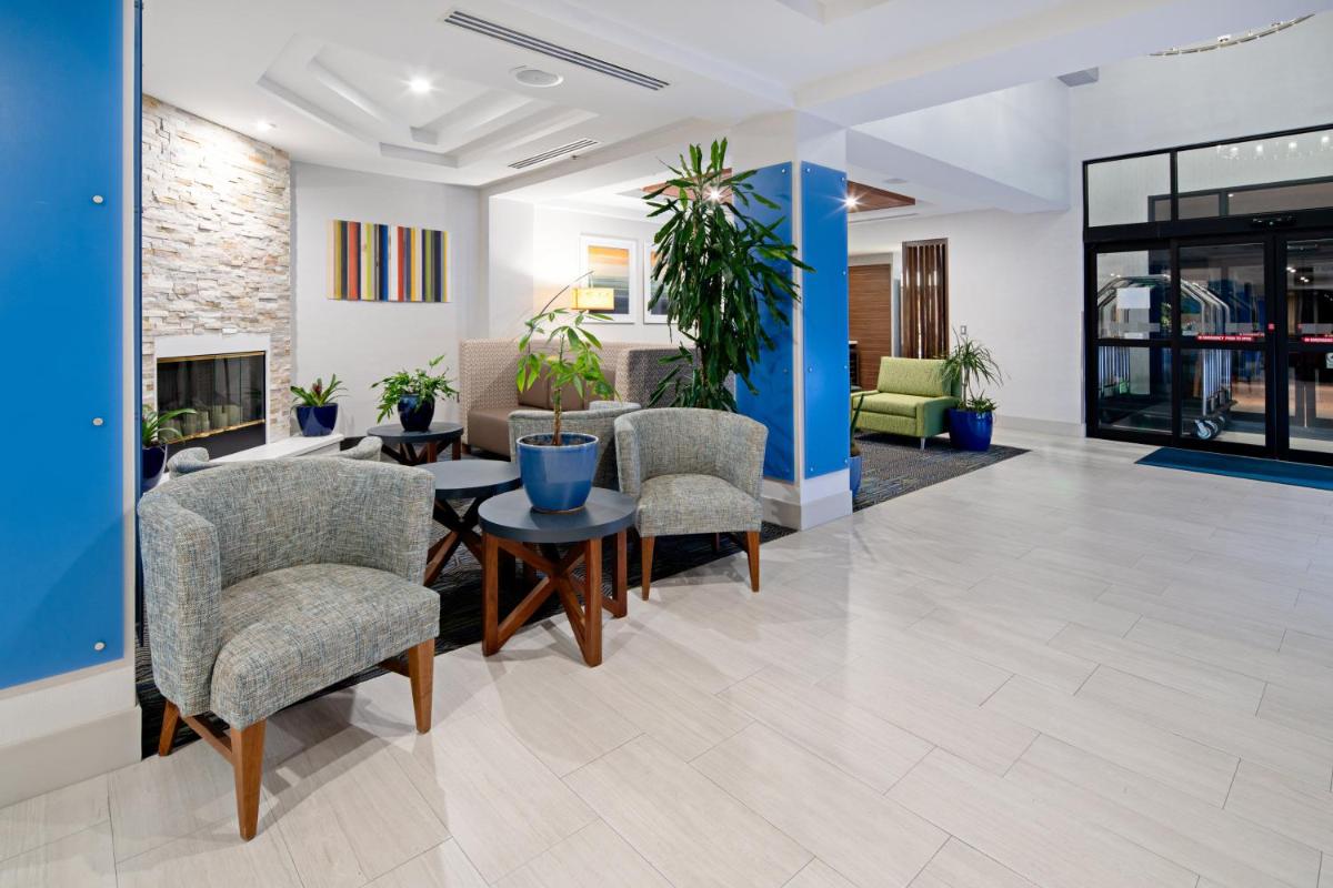 Holiday Inn Express Hotel & Suites Atascadero an IHG Hotel - main image