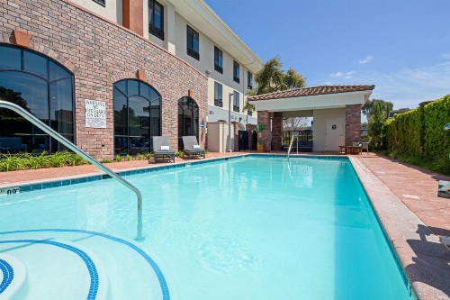 Holiday Inn Express Hotel & Suites Atascadero an IHG Hotel - image 11