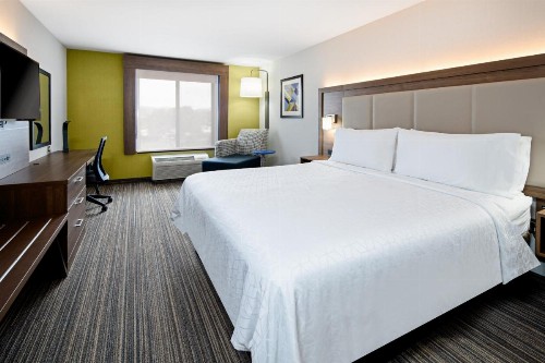 Holiday Inn Express Hotel & Suites Atascadero an IHG Hotel - image 47