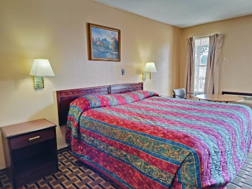 Victorian Inn Athens - image 9