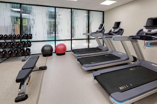 Embassy Suites Atlanta Perimeter - image 14