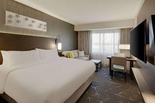 Embassy Suites Atlanta Perimeter - image 27