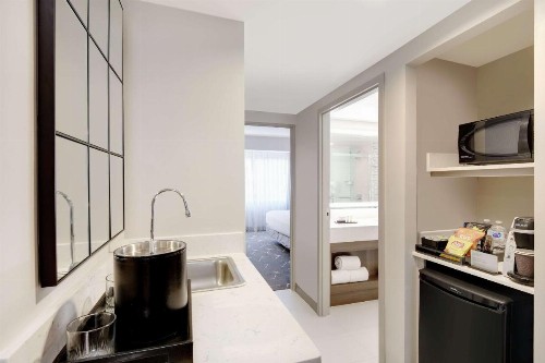Embassy Suites Atlanta Perimeter - image 30