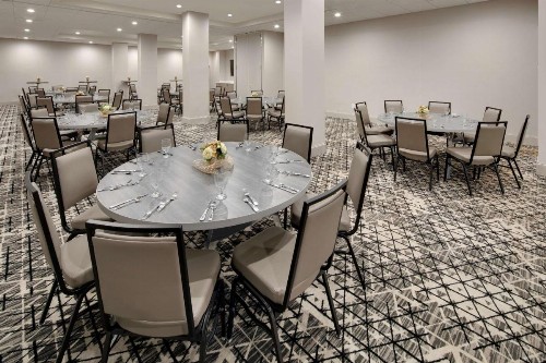 Embassy Suites Atlanta Perimeter - image 35