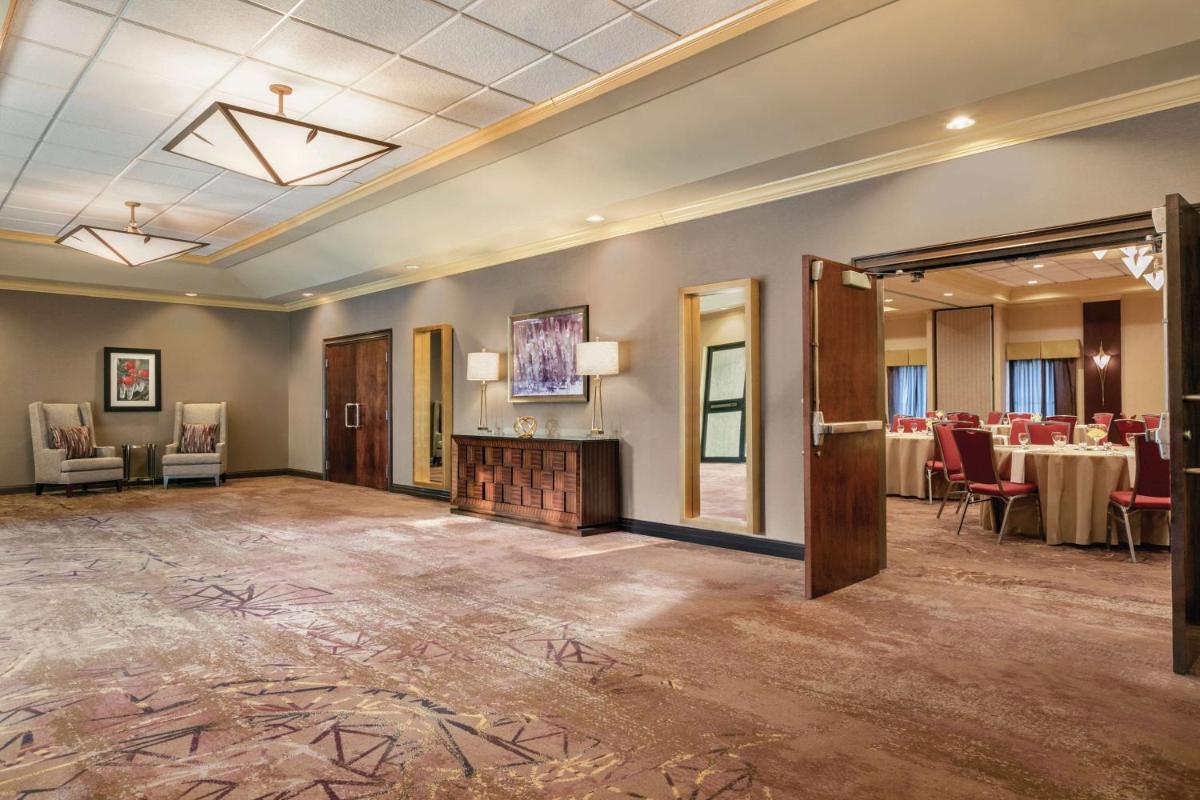 DoubleTree by Hilton Atlanta Northeast/Northlake - image 3