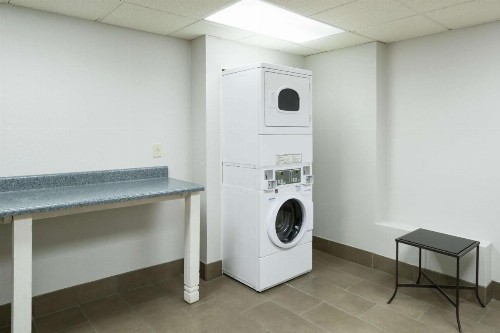 Hampton Inn & Suites Atlanta-Downtown - image 31
