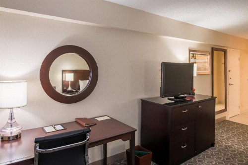 DoubleTree by Hilton Atlanta North Druid Hills/Emory Area - image 13