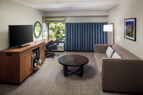Hampton Inn Atlanta-Northlake - image 39
