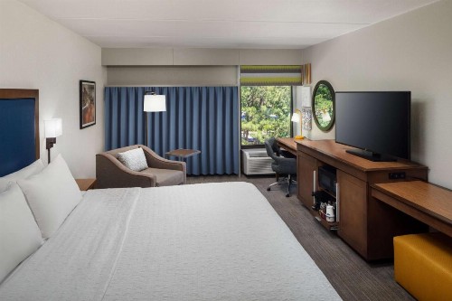 Hampton Inn Atlanta-Northlake - image 40