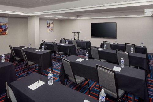 Hampton Inn Atlanta-Northlake - image 41