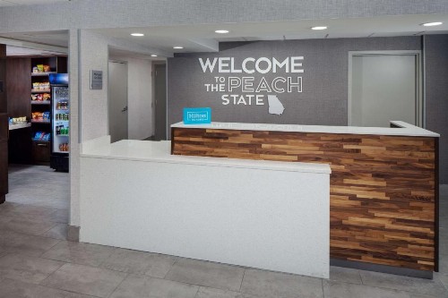 Hampton Inn Atlanta-Northlake - image 42