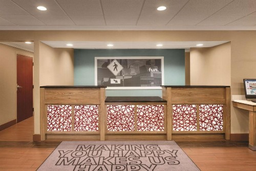 Hampton Inn Atlanta-Buckhead - image 14