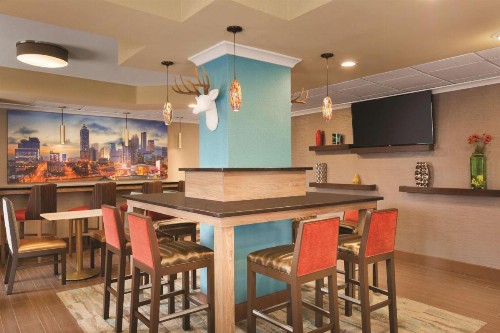 Hampton Inn Atlanta-Buckhead - image 24