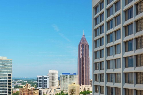 Hilton Atlanta - image 2
