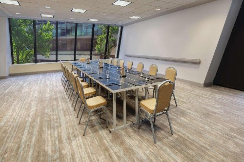 Hilton Atlanta - image 37