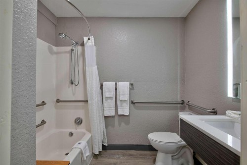 Motel 6-Atlanta GA - Downtown - image 6
