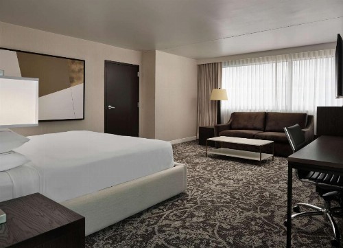 Hilton Atlanta Airport - image 39