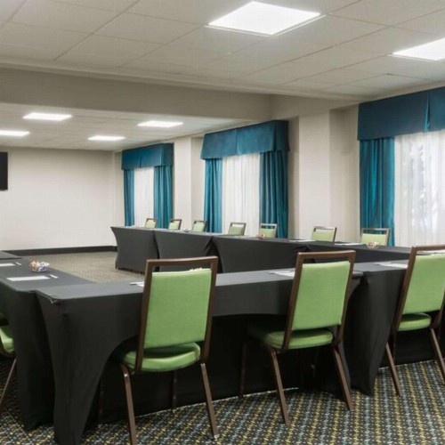 Hampton Inn Atlanta Perimeter Center - image 16