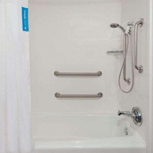 Hampton Inn Atlanta Perimeter Center - image 20