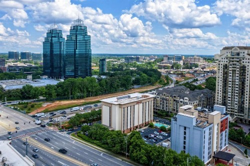 Hampton Inn Atlanta Perimeter Center - image 5