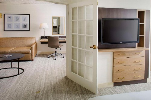 Hilton Atlanta Perimeter Suites - image 18