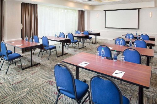 Hilton Atlanta Perimeter Suites - image 22