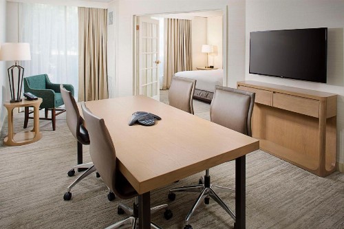 Hilton Atlanta Perimeter Suites - image 27