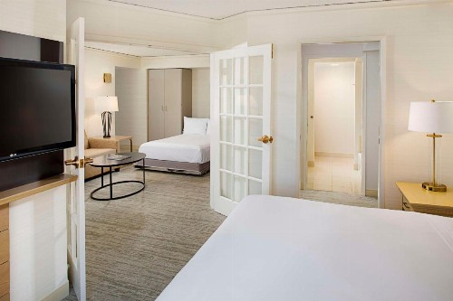 Hilton Atlanta Perimeter Suites - image 28