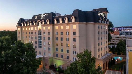 DoubleTree Suites by Hilton Atlanta-Galleria - image 11