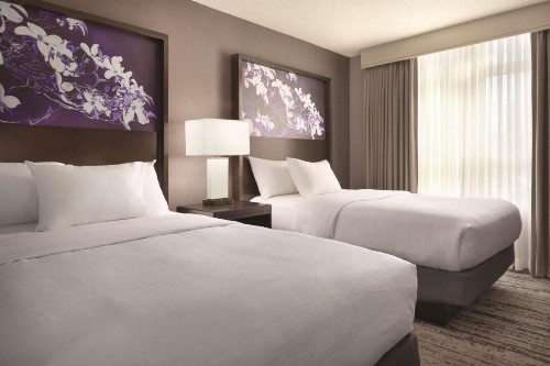 Embassy Suites Atlanta at Centennial Olympic Park - image 4