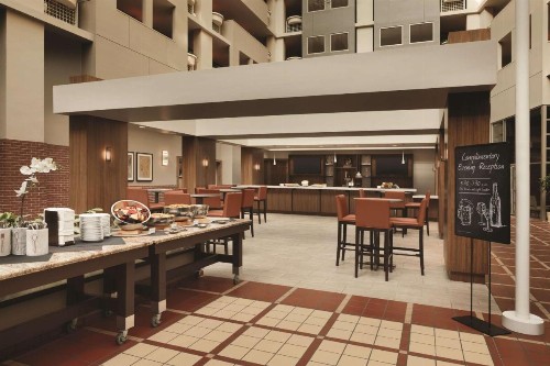 Embassy Suites Atlanta at Centennial Olympic Park - image 49