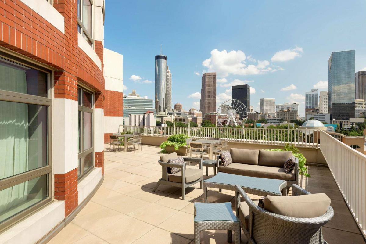Embassy Suites Atlanta at Centennial Olympic Park - image 6