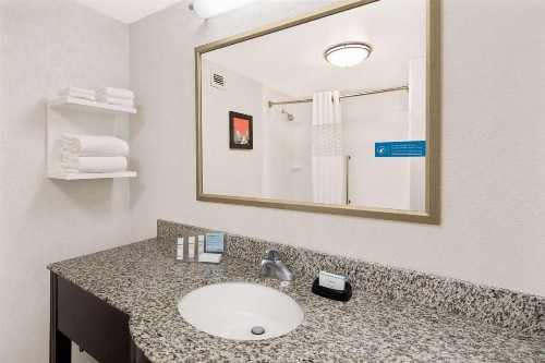 Hampton Inn Atlanta-Georgia Tech-Downtown - image 19