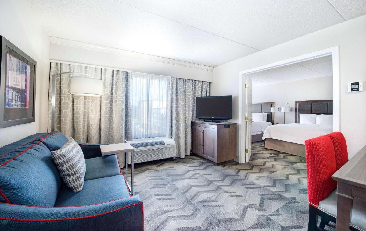 Hampton Inn & Suites Atlanta-Galleria - image 2