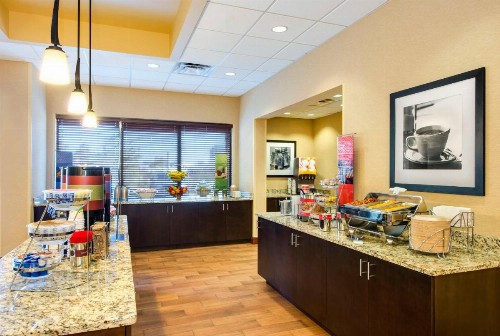 Hampton Inn & Suites Atlanta-Galleria - image 23