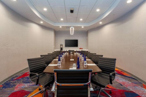 DoubleTree by Hilton Atlanta Airport - image 29