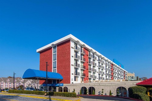 Motel 6-Atlanta GA - Virginia Ave - image 46