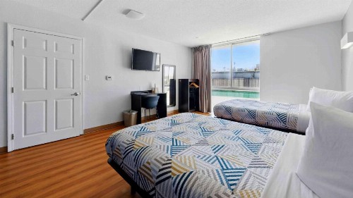 Motel 6-Atlanta GA - Virginia Ave - image 50