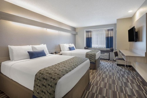 Microtel Inn & Suites by Wyndham Atlanta Buckhead Area - image 31