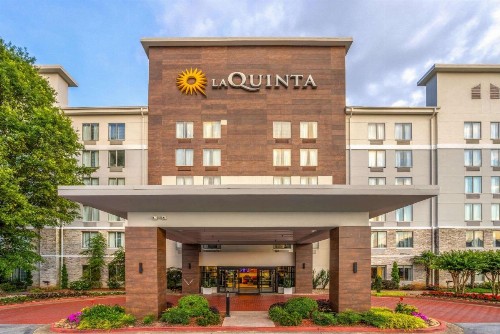 La Quinta Inn & Suites By Wyndham Atlanta Airport North