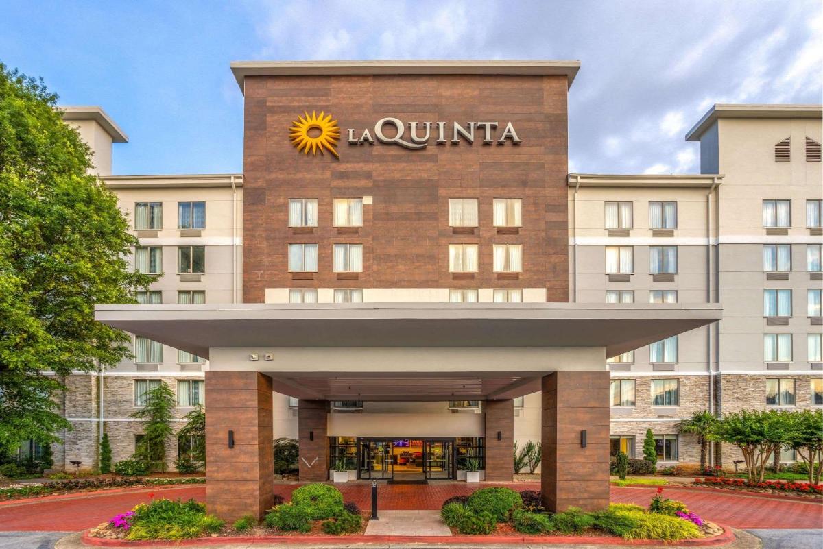 La Quinta by Wyndham Atlanta Airport North - main image