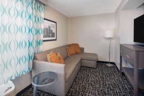 La Quinta by Wyndham Atlanta Airport North - image 25