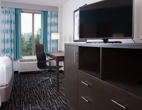 La Quinta by Wyndham Atlanta Airport North - image 39